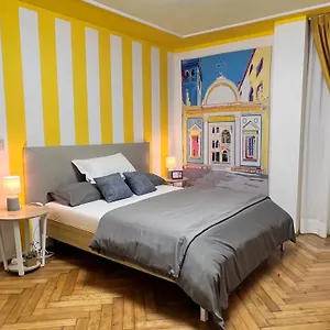  Apartment Behind On The Canalside Italy