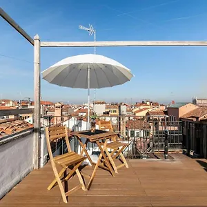  Apartment Ihomes Rialto-corte Del Calice-attico Vista Centro Italy