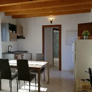  Apartment La Corte Dell'angelo Italy